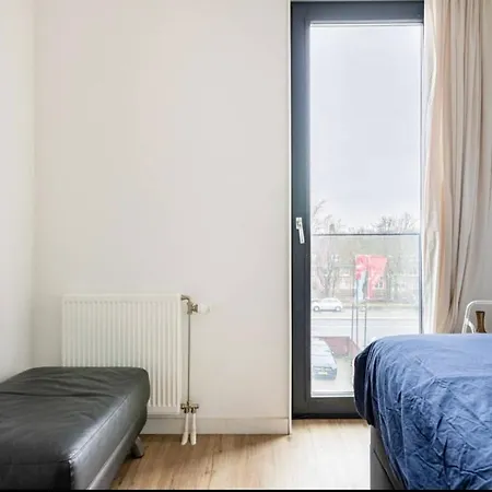 4-bedroom- Located- 120 Sqr Meter * Άμστερνταμ