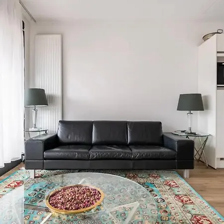 Apartment 4-bedroom- Located- 120 Sqr Meter *