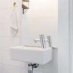 4-bedroom- Located- 120 Sqr Meter Lägenhet