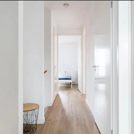 4-bedroom- Central Located- 120 Sqr Meter * Amsterdam