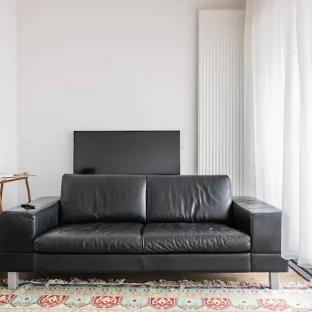 4-bedroom- Central Located- 120 Sqr Meter Appartement
