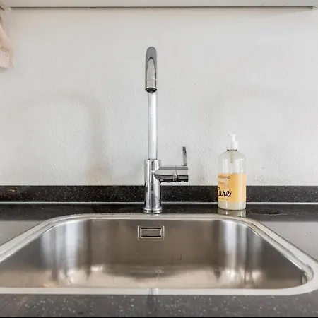 4-bedroom- Central Located- 120 Sqr Meter Appartement *
