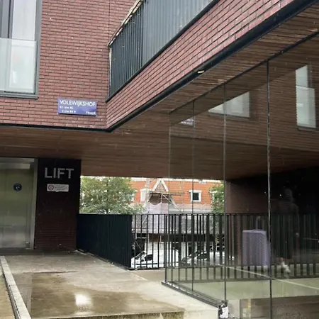 4-bedroom- Central Located- 120 Sqr Meter Appartement *
