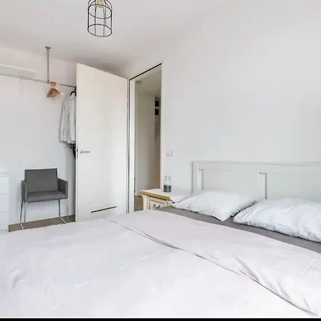 Apartmán 4-bedroom- Located- 120 Sqr Meter Amsterdam